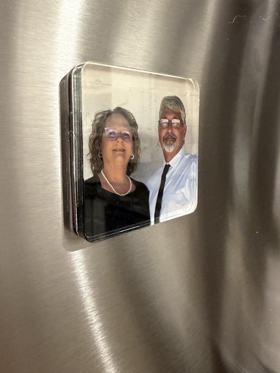2" Square Acrylic Magnet